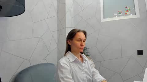 Snapshot of lillian_white1 chatting on March 11, 10:29 am lillian_white1 online show from March 11, 10:29 am