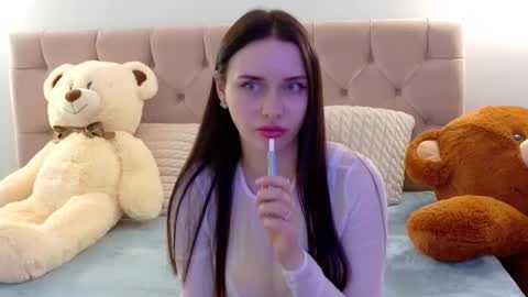 lilliana_moon online show from April 10, 9:03 am