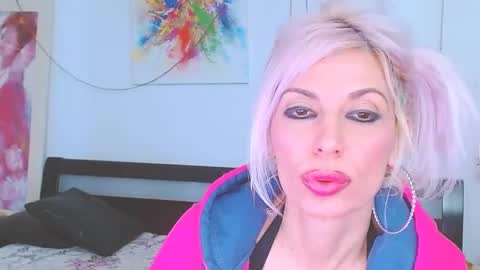 Lara online show from February 26, 2:41 am
