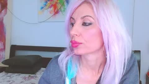 Lara online show from February 13, 12:24 am