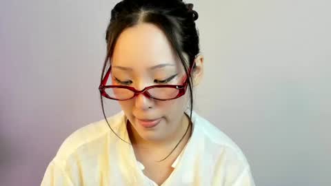 lillie_sun online show from June 25, 10:42 am