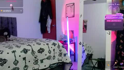 lillith_777 online show from March 4, 11:57 pm