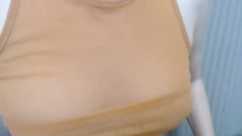 Snapshot of lillkit chatting on December 20, 10:11 pm Lilu online show from December 20, 10:11 pm