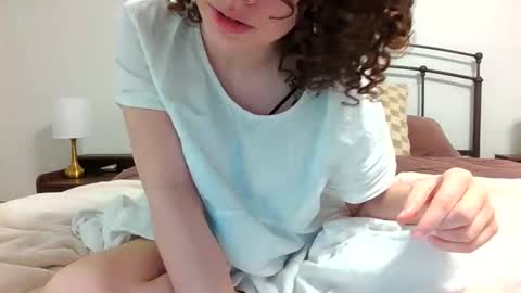 Lilly online show from December 5, 11:02 pm