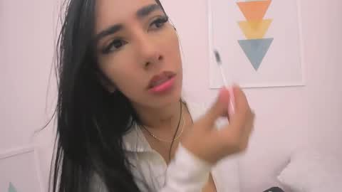 Sweety Lilly Love  online show from April 28, 2:10 pm