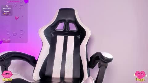 Lilly online show from November 21, 3:10 pm