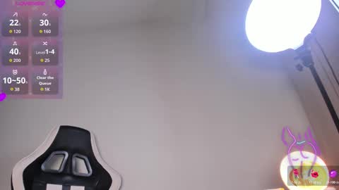 Lilly online show from October 14, 1:14 pm