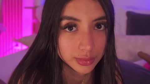 Lilly Thompson  online show from February 14, 12:35 am