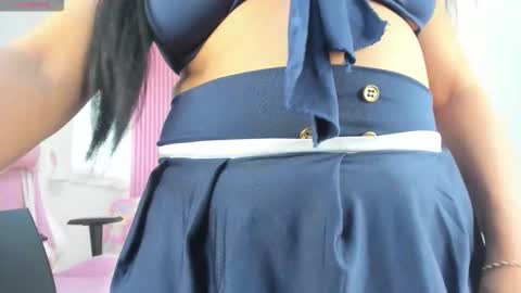 Snapshot of lillyy16 chatting on September 19, 11:25 am lillyy16 online show from September 19, 11:25 am