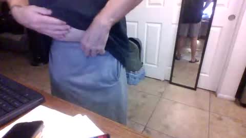 lilpackage69 online show from February 15, 3:20 am