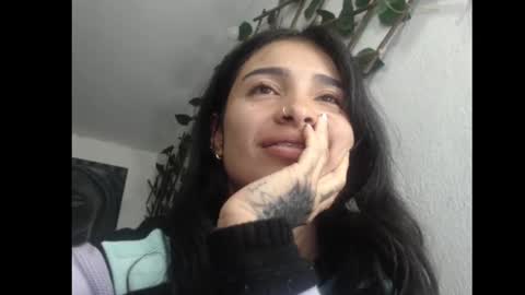 lil palacio online show from February 28, 10:52 am