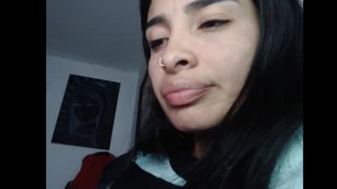 lil palacio online show from February 8, 5:40 am