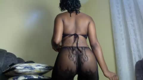 lilpretty16 online show from July 6, 3:03 pm