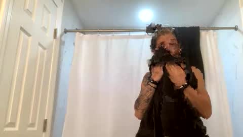 lilslutxxxbangz online show from February 13, 3:32 am