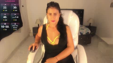 Lilu online show from November 25, 10:19 pm