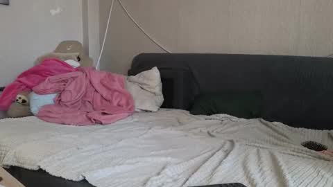 lily_and_jake online show from October 18, 4:38 am