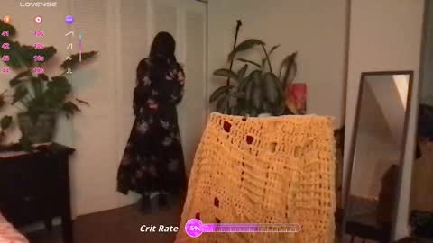 Snapshot of lily_henry chatting on September 22, 4:49 am Little Lily online show from September 22, 4:49 am