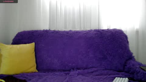 Snapshot of lily_litle chatting on March 8, 2:08 pm Lily Litle online show from March 8, 2:08 pm