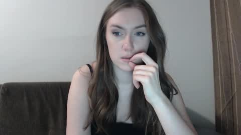 lily_love_x online show from February 17, 1:15 am