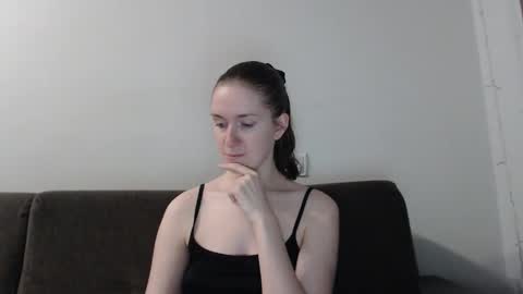 lily_love_x online show from November 13, 12:02 am