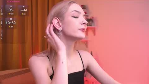 Lily online show from January 14, 9:34 pm