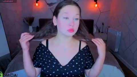 Lily Morgann online show from August 10, 1:43 am