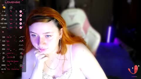 Alice online show from December 21, 6:36 pm