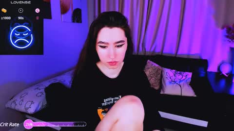Snapshot of lily_xbaby chatting on March 8, 8:44 am LILY online show from March 8, 8:44 am