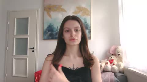 lilycandy_ online show from March 17, 12:32 pm