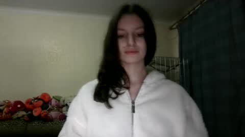 Snapshot of lilycandy_ chatting on December 4, 4:54 pm lilycandy_ online show from December 4, 4:54 pm