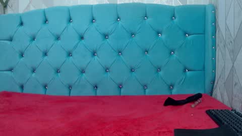 Snapshot of lilyevansxx chatting on January 25, 1:41 pm Lily online show from January 25, 1:41 pm