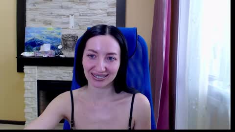 Lily online show from March 1, 7:51 am