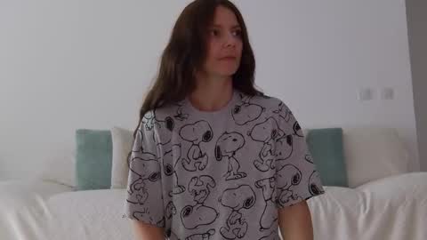 Lily online show from October 3, 9:28 am