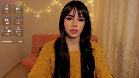 Snapshot of lilyrouse_ chatting on January 11, 5:41 am lily help me to collect more cosplay online show from January 11, 5:41 am