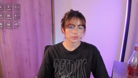 lily help me to collect more cosplay online show from November 26, 6:21 am