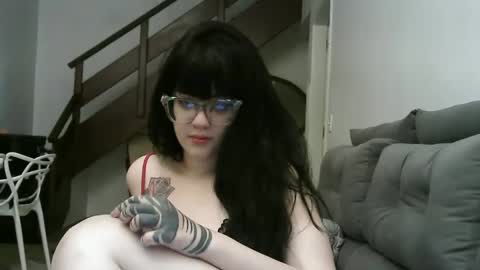 lilyswear online show from September 11, 7:53 am