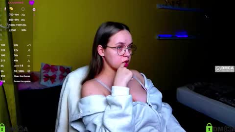 Lily online show from January 6, 7:18 pm