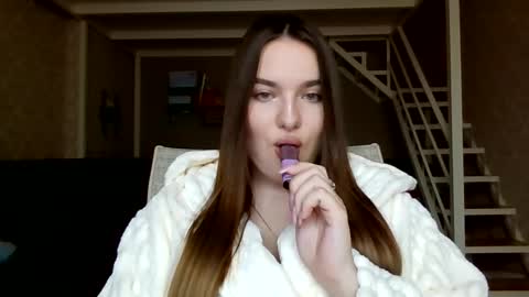 LilyyGray online show from October 6, 10:55 am