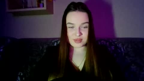 LilyyGray online show from December 5, 1:42 pm