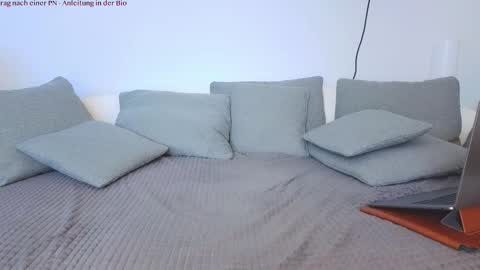 LimitsAreBoring online show from December 1, 3:43 pm