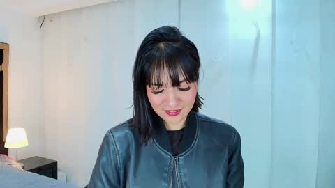  Lina Bedoya  online show from October 2, 11:53 am