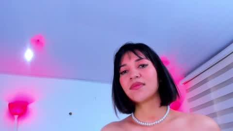  Lina Bedoya  online show from January 21, 2:48 pm
