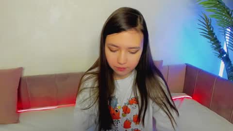 Lina online show from January 7, 2:42 am