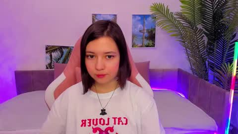Lina online show from February 19, 1:51 am