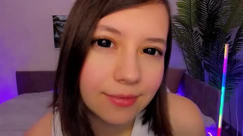Lina online show from March 8, 5:07 am