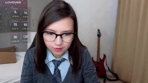 Lina online show from October 16, 1:05 am