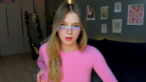 Lina online show from February 26, 1:25 pm