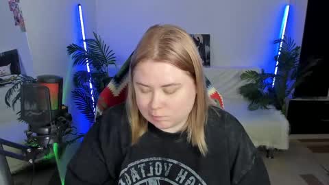 lina_linx online show from February 25, 10:31 pm