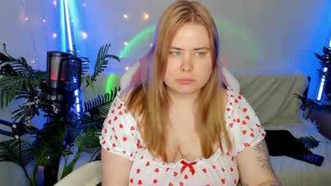 lina_linx online show from January 22, 7:46 am