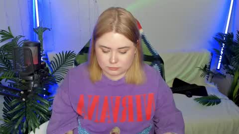 lina_linx online show from February 11, 9:46 pm